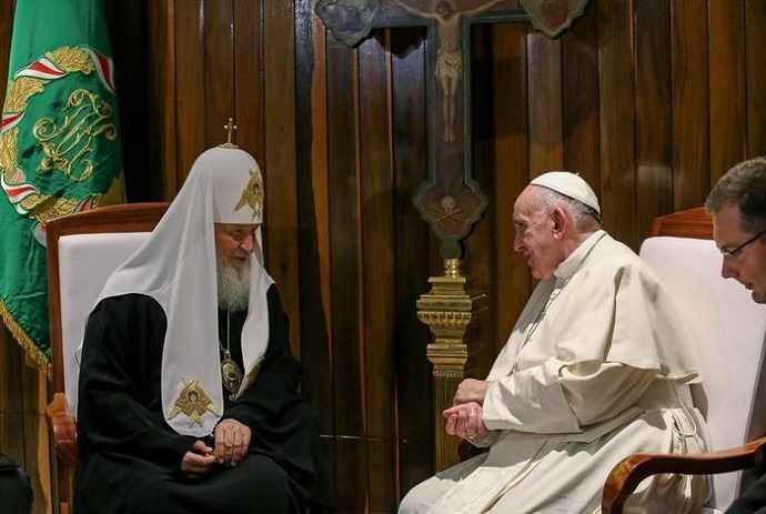 PopeFrancis Kirill 05